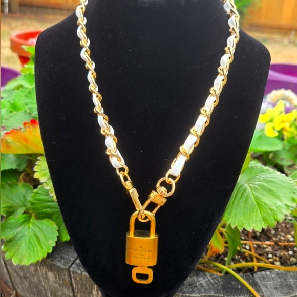 Louis Vuitton Lock and Key #313 - Picture 1 of 4